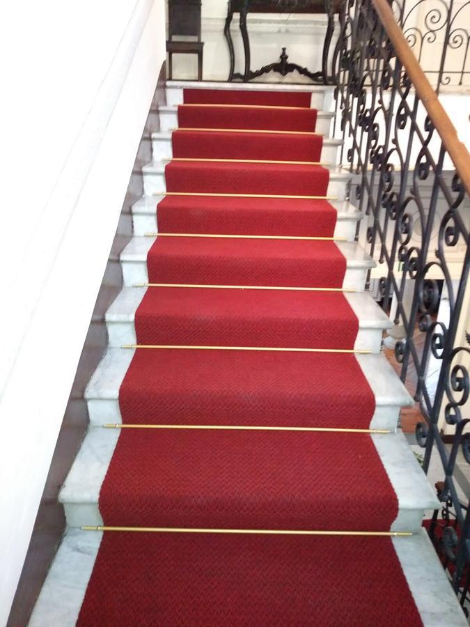 Hotel Milano Санремо Экстерьер фото