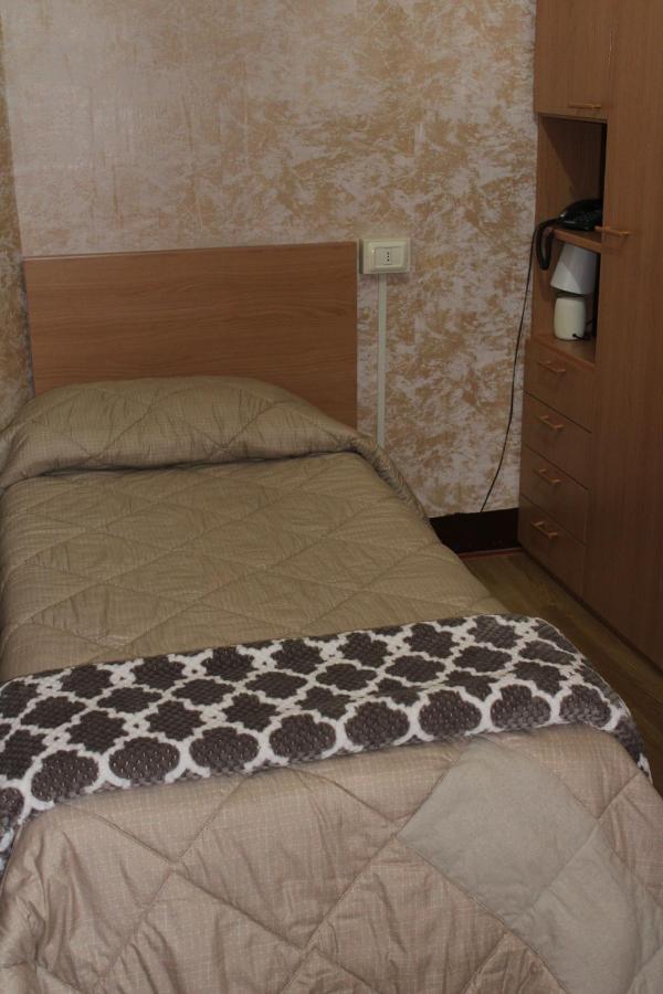 Hotel Milano Санремо Экстерьер фото